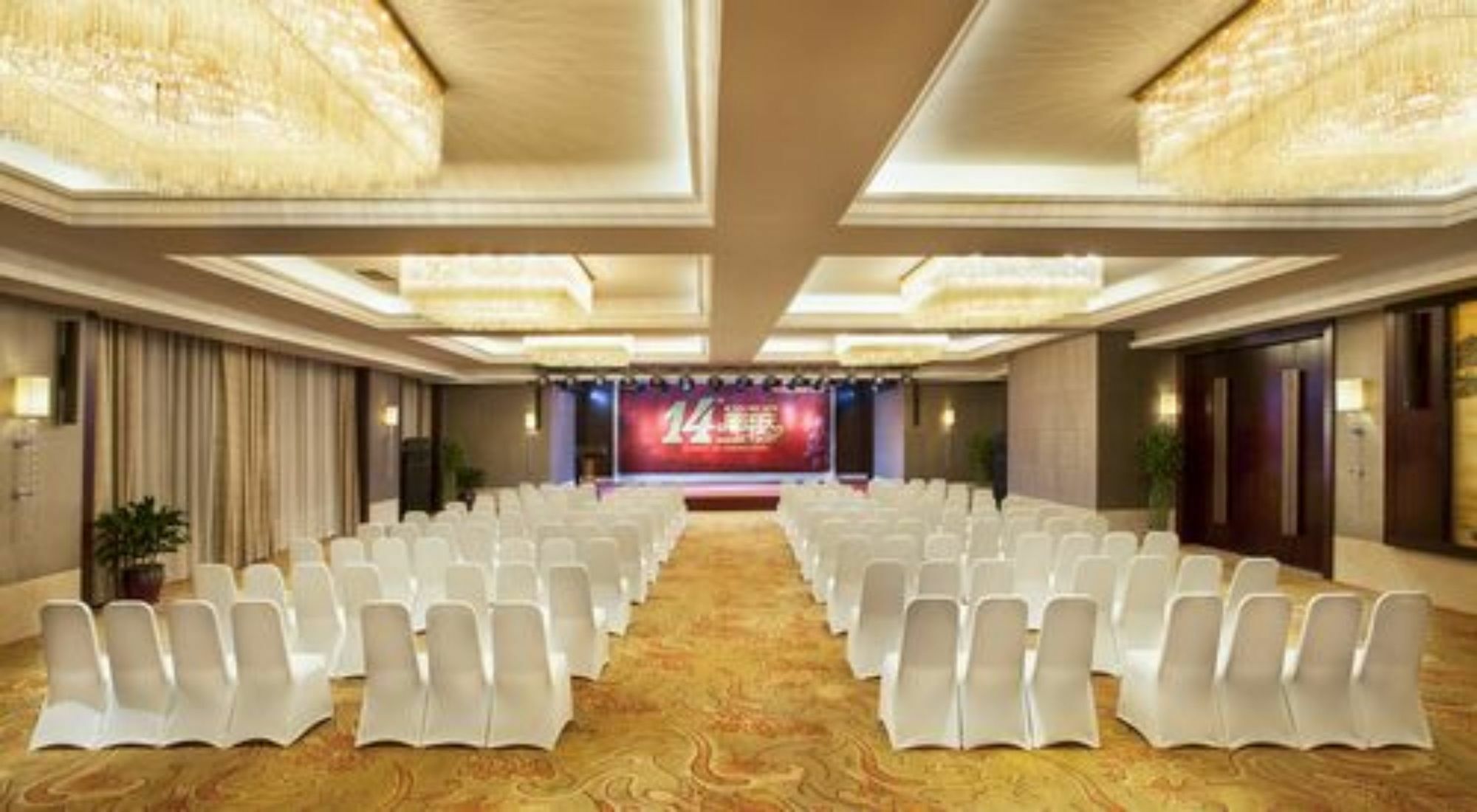 Xi'an Tanglong International Hotel Bagian luar foto